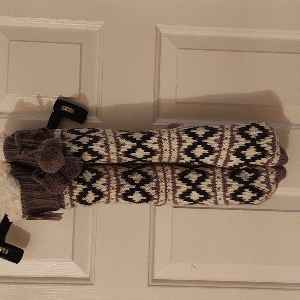 Lined Slipper socks with grippers